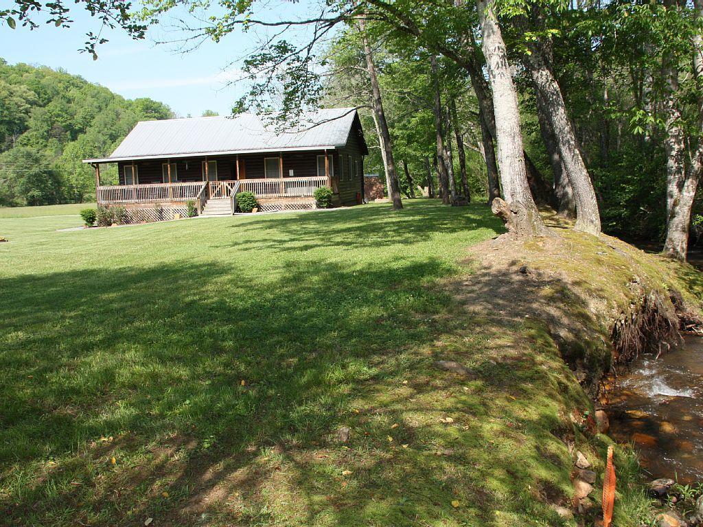 Climbing Bear Creekside Cabin Whittier المظهر الخارجي الصورة